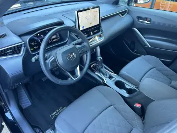 TOYOTA Corolla Cross 2.0 High Power Hybrid Active NL-Au