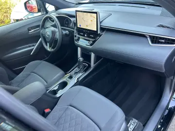 TOYOTA Corolla Cross 2.0 High Power Hybrid Active NL-Au
