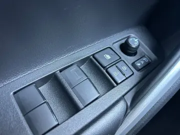 TOYOTA Corolla Cross 2.0 High Power Hybrid Active NL-Au