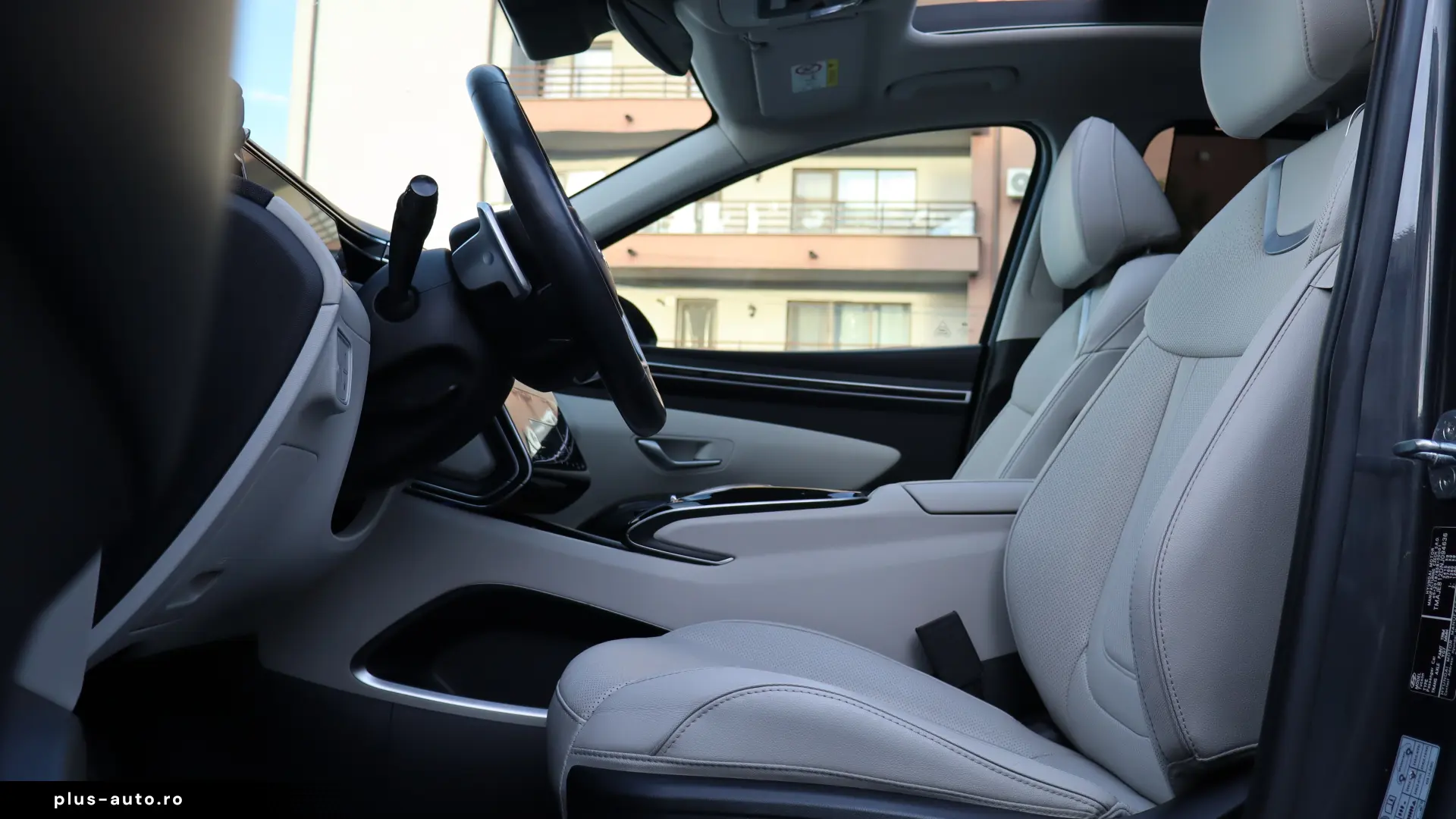 Hyundai Tucson PHEV 1.6 l 265 CP 4WD 6AT Luxury