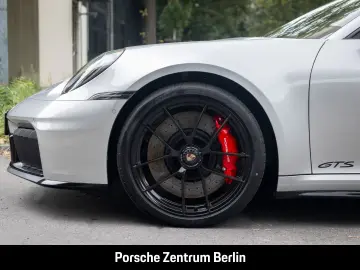 PORSCHE 992 911 Targa 4 GTS Burmester Clubleder