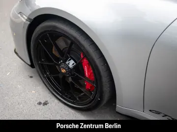PORSCHE 992 911 Targa 4 GTS Burmester Clubleder