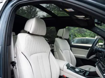 BMW X7 40d