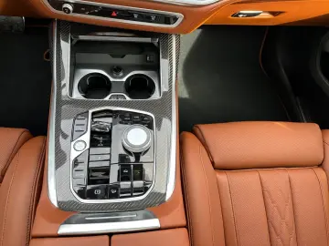 BMW X7 xDrive40d M Sportpaket B&W