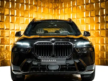 BMW X7 xDrive 40d   Sky Lounge   Bowers