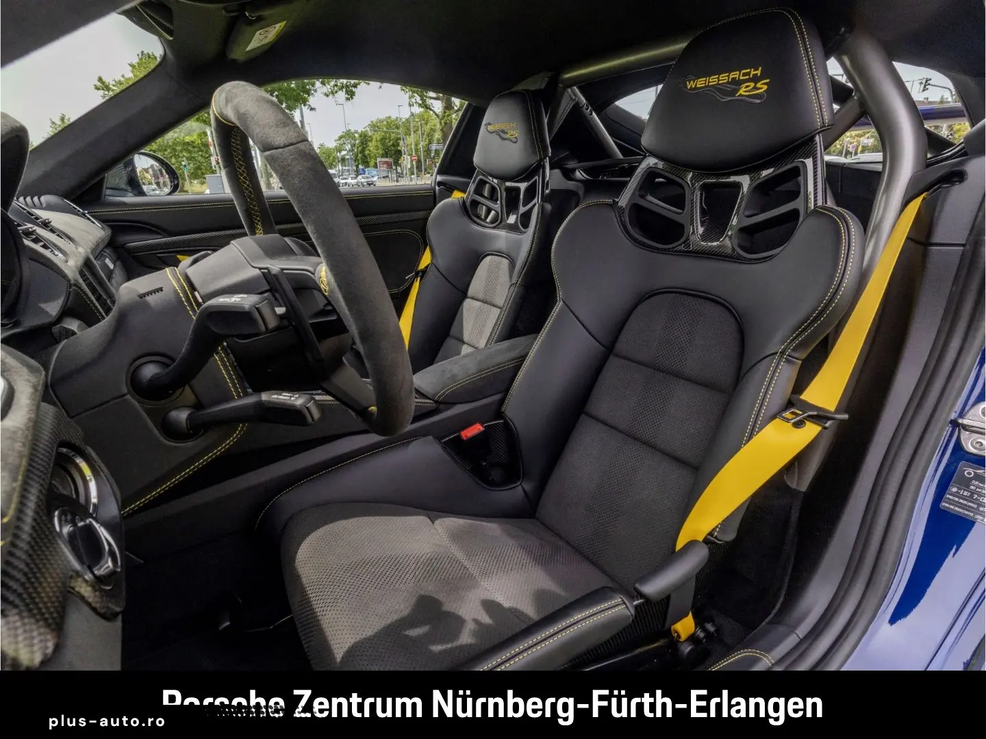 PORSCHE Cayman în leasing operațional MOOV