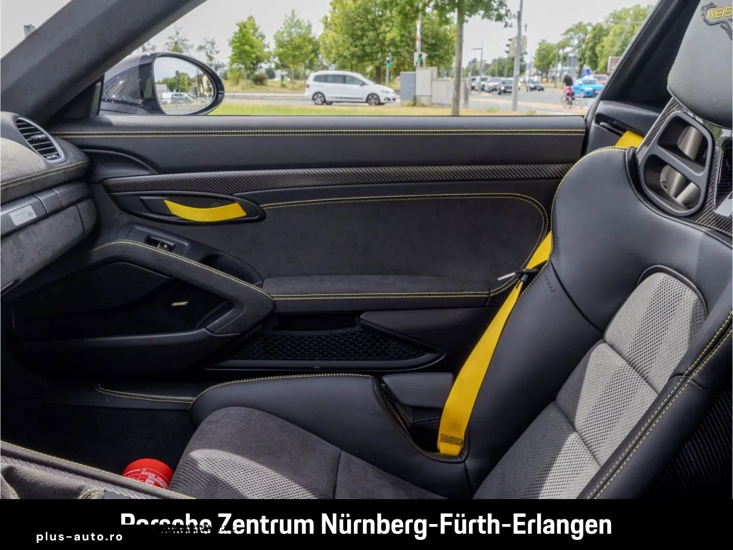 PORSCHE Cayman în leasing operațional MOOV