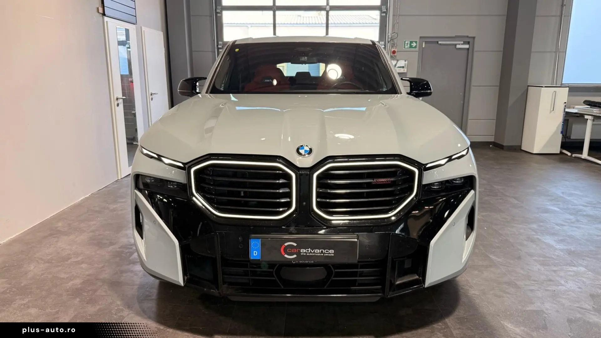BMW XM Label VOLL  23  B&W