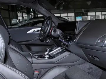 BMW XM UPE