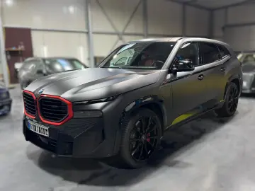BMW XM