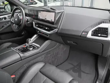 BMW XM Massage  Soft-Close  AHK