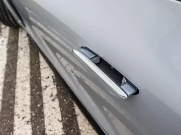 MB AMG GT GT 63 AMG automatik 4MATIC    Premium Plus