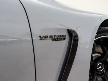 MB AMG GT GT 63 AMG automatik 4MATIC    Premium Plus