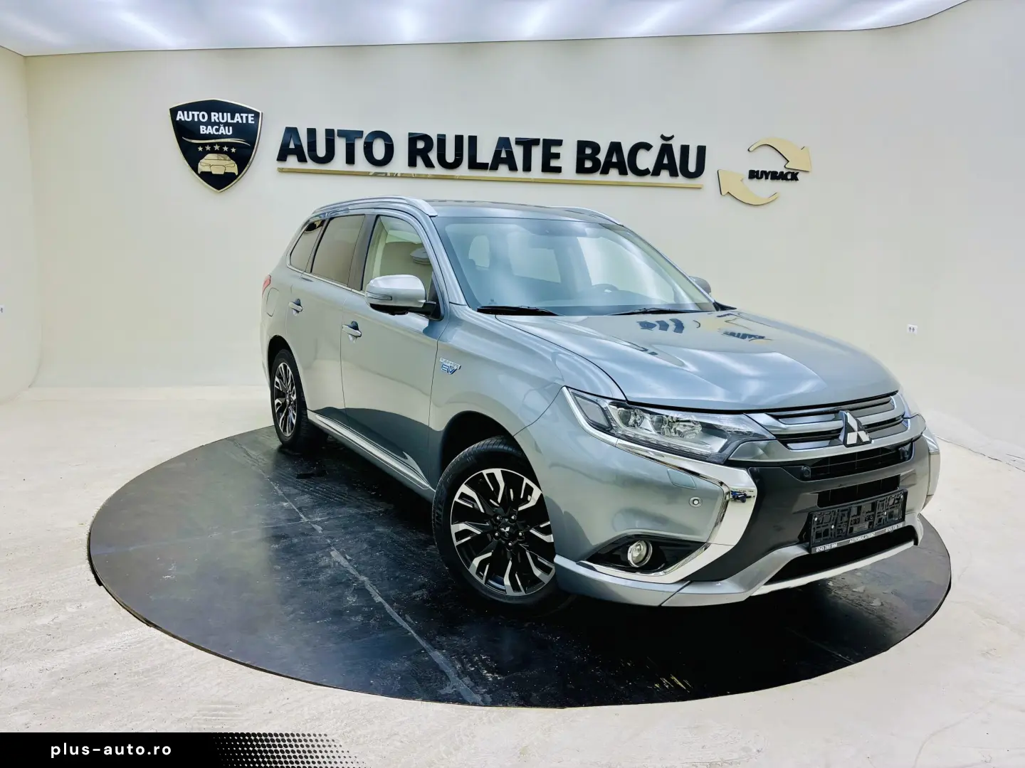 Mitsubishi   Outlander   2.0   121CP   An 2016   Euro 6   Au