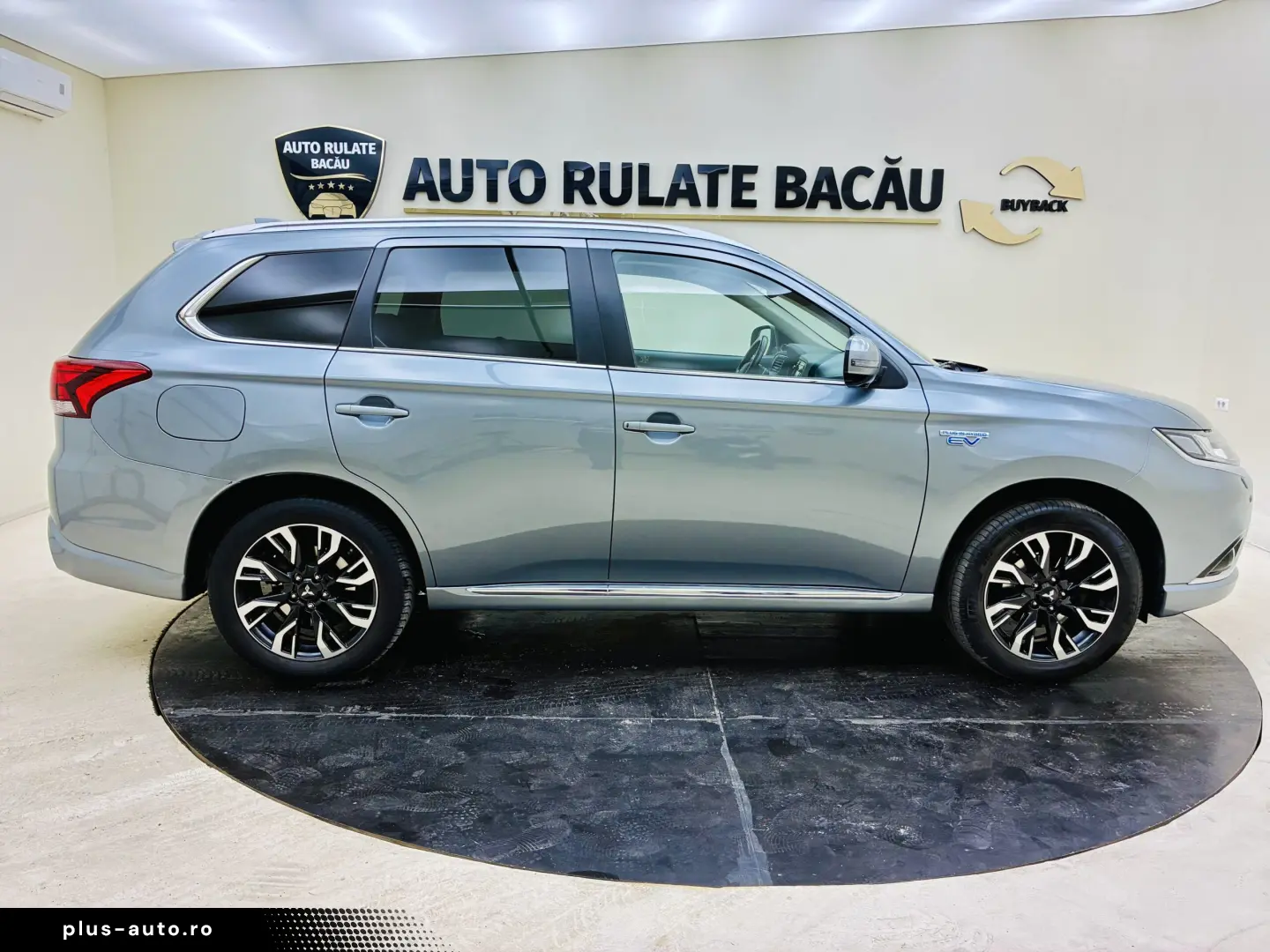 Mitsubishi   Outlander   2.0   121CP   An 2016   Euro 6   Au