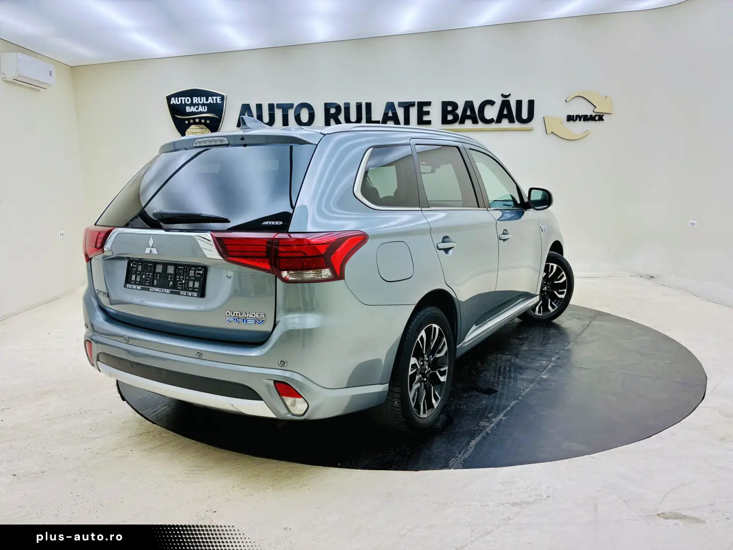 Mitsubishi   Outlander   2.0   121CP   An 2016   Euro 6   Au