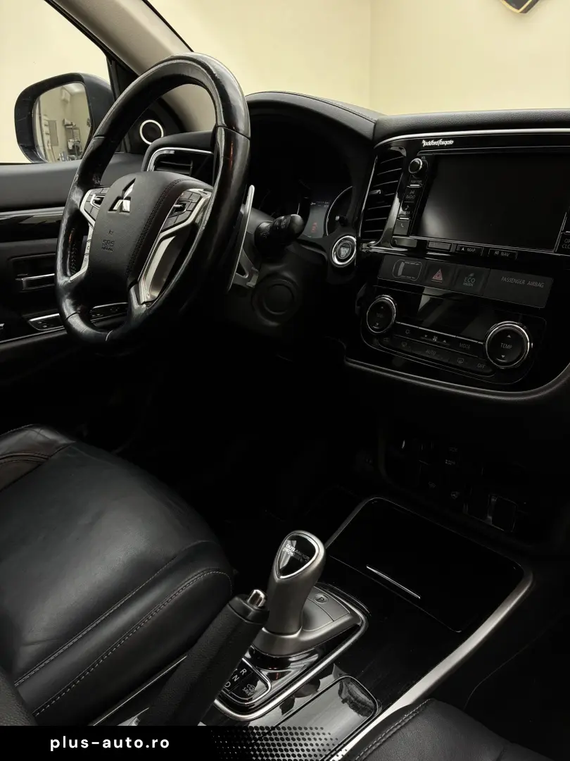 Mitsubishi   Outlander   2.0   121CP   An 2016   Euro 6   Au