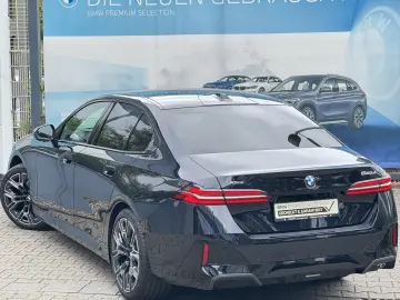 BMW 520d xDrive M Sport DA  PA  H&K PANO Ad-LED 20