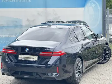 BMW 520d xDrive M Sport DA  PA  H&K PANO Ad-LED 20