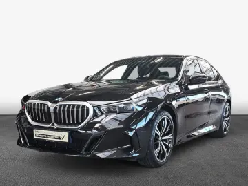 BMW 520d xDrive Limousine M-Sport AHK HK HiFi DAB uv