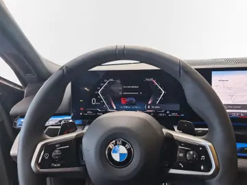 BMW 520d xDrive Limousine M-Sport AHK HK HiFi DAB uv