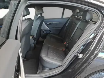 BMW 520d xDrive Limousine M-Sport AHK HK HiFi DAB uv