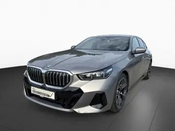 BMW 520d xDr M SPORT SH 360  H K DA  AHK AdapLED