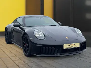 Porsche 992.2 911 GTS SportDes InnoDrive Bose Pano Clubl