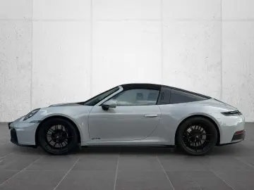 Porsche 992 911 Targa 4 GTS BOSE 360  Sportsitze