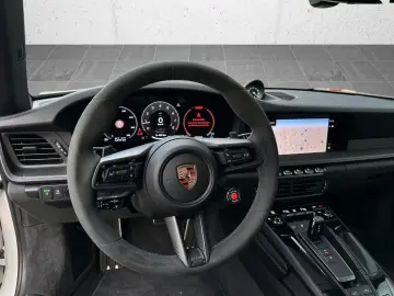 Porsche 992 911 Targa 4 GTS BOSE 360  Sportsitze