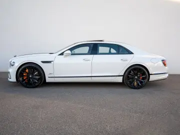 Bentley Flying Spur Speed V8 Hybrid   782 CP