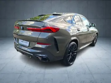 BMW X6 30d xDrive M Sport LED PANO 4xSHZ PDC AHK