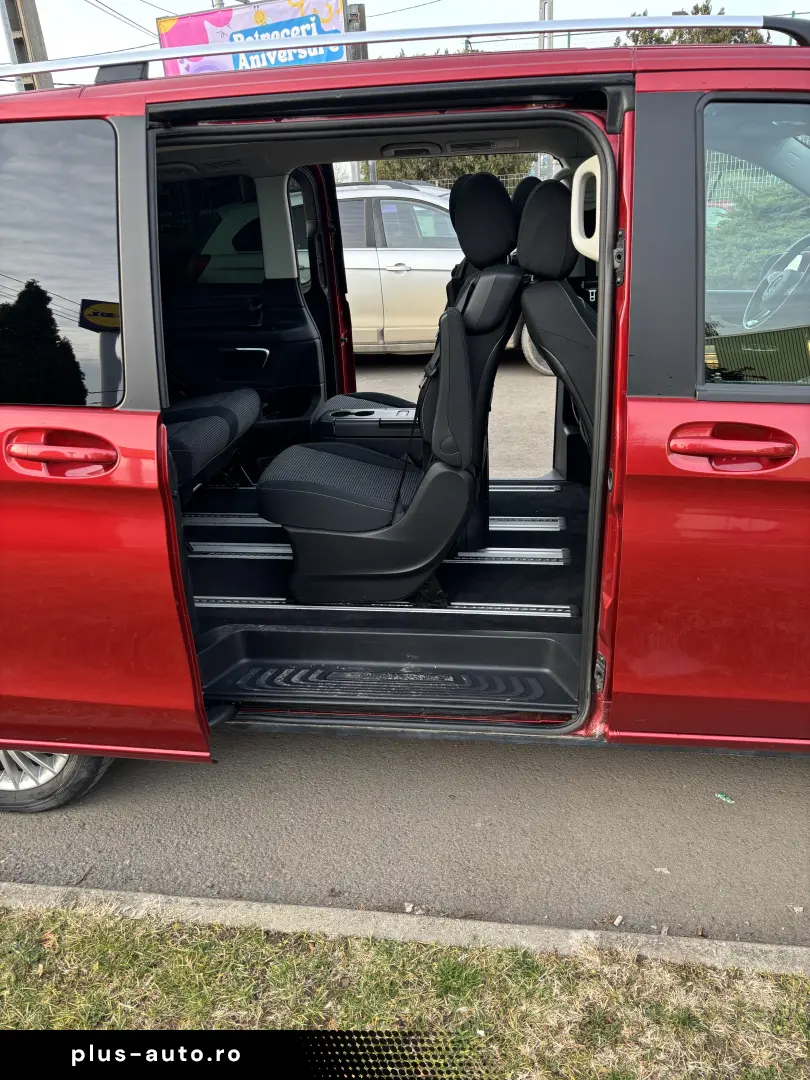 Mercedes-Benz V 220