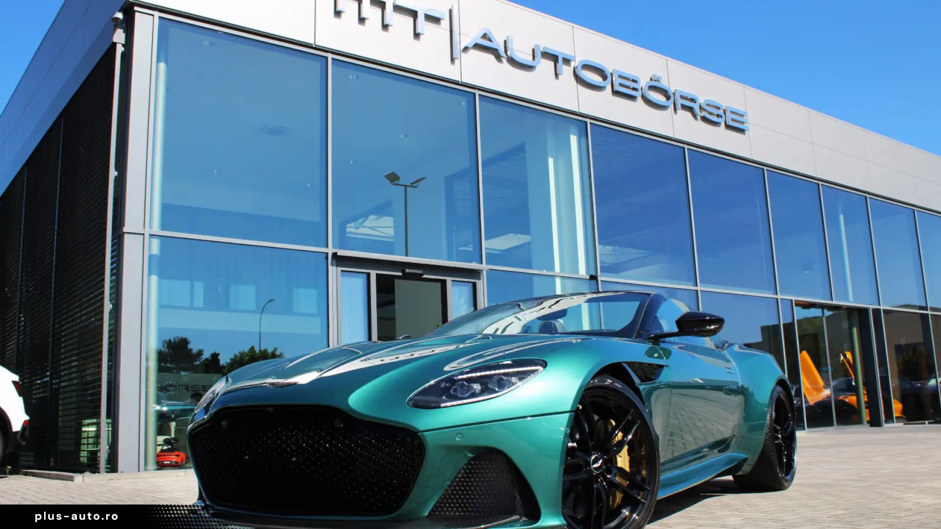 Aston Martin DBS Volante   V12 • 725 CP • RWD • 360