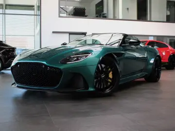 Aston Martin DBS Volante   V12 • 725 CP • RWD • 360