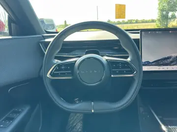 Mazda CX-6e Takumi – Pano   360    HUD   21