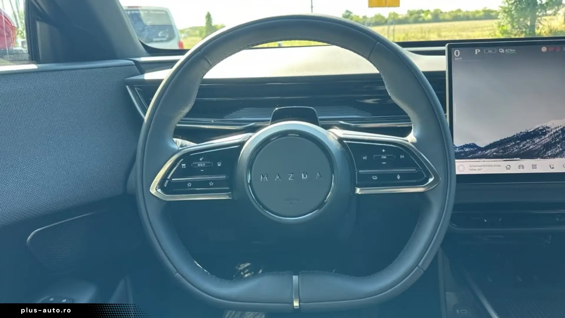 Mazda CX-6e Takumi – Pano   360    HUD   21