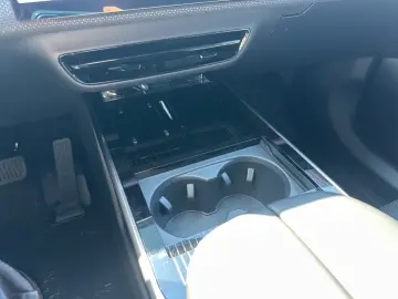 Mazda CX-6e Takumi – Pano   360    HUD   21