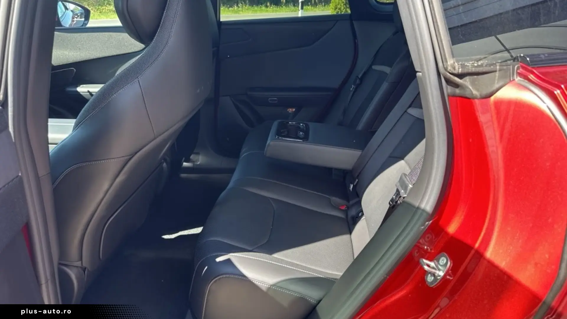 Mazda CX-6e Takumi – Pano   360    HUD   21