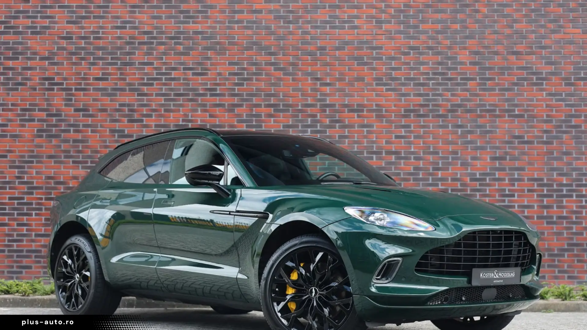 Aston Martin DBX 4.0 V8   AWD • PANO • 360  • VENTILAȚIE