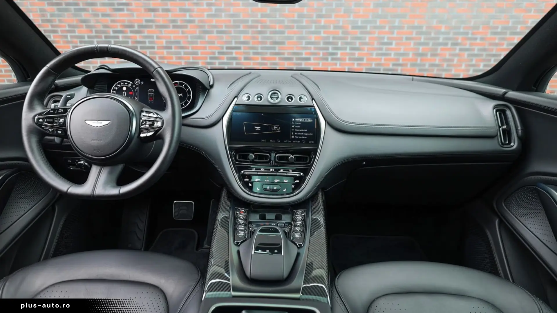 Aston Martin DBX 4.0 V8   AWD • PANO • 360  • VENTILAȚIE