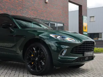 Aston Martin DBX 4.0 V8   AWD • PANO • 360  • VENTILAȚIE