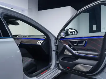 MERCEDES-BENZ S 63 AMG E 4Matic  L EDITION1 BURMESTER4D®