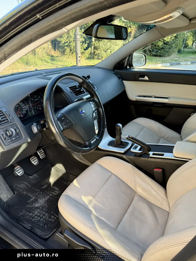Volvo V50 RDesign