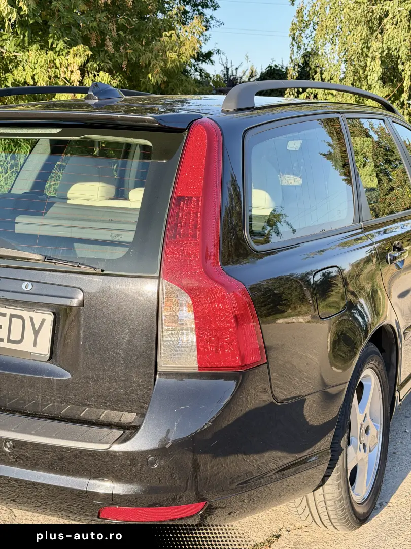 Volvo V50 RDesign