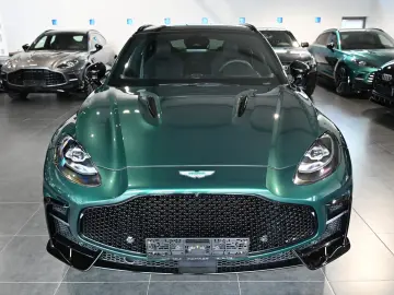 Aston Martin DBX S   727 CP • AWD • BOWERS & WILKINS • PANO