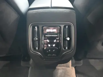Aston Martin DBX S   727 CP • AWD • BOWERS & WILKINS • PANO