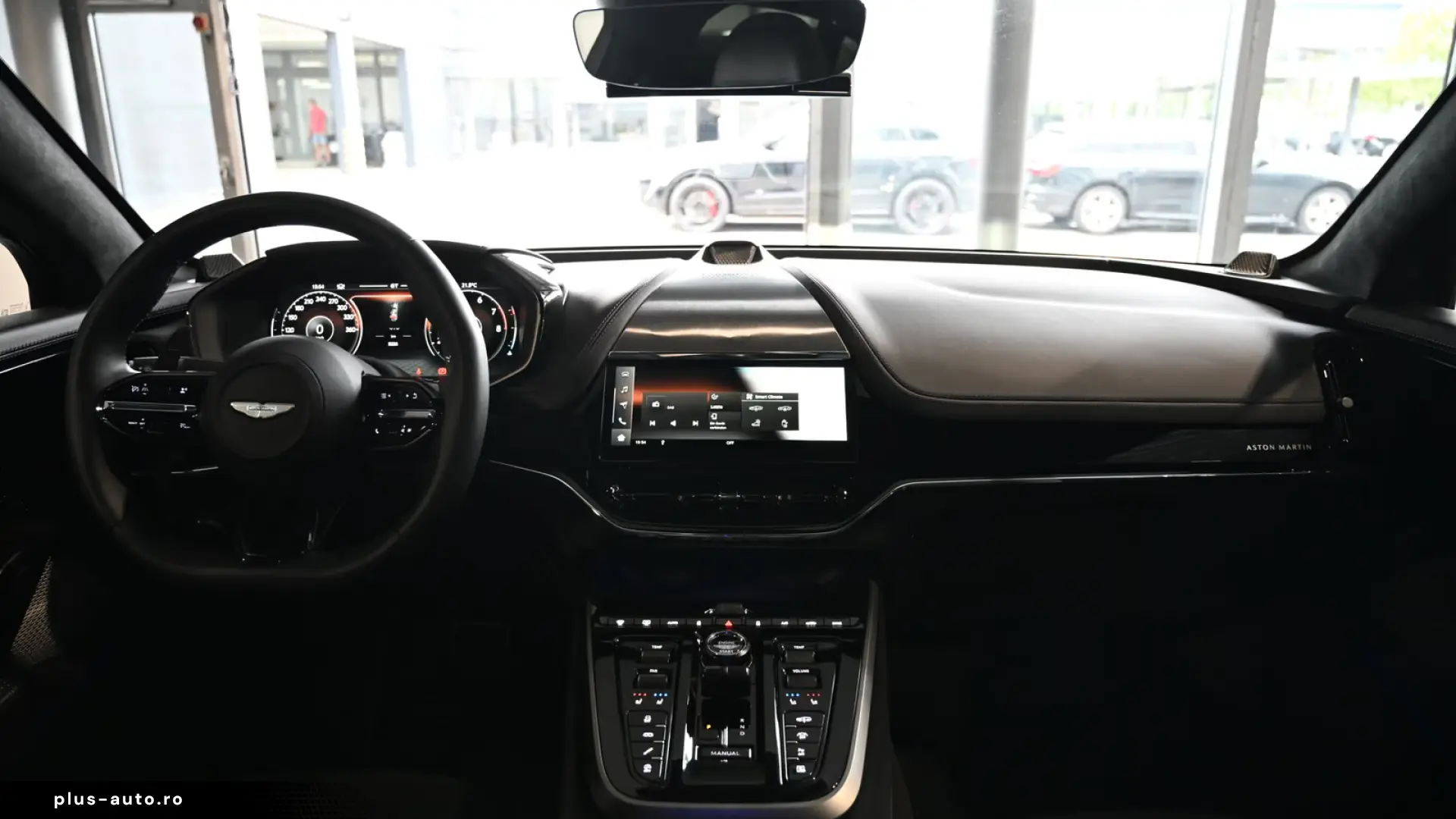 Aston Martin DBX S   727 CP • AWD • BOWERS & WILKINS • PANO