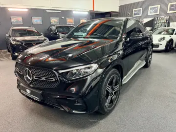 MERCEDES-BENZ GLC 300 d 4M Coupe AMG DISTR PANO LED …