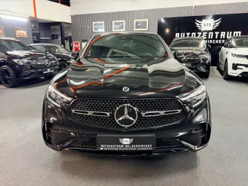 MERCEDES-BENZ GLC 300 d 4M Coupe AMG DISTR PANO LED …